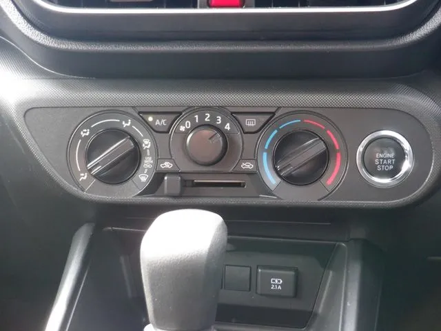 ロッキー(ダイハツ)の車両写真