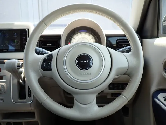 アルト ラパン(スズキ)の車両写真