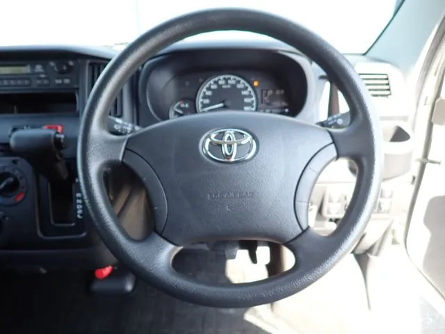 タウンエースバン 4WD(トヨタ)の車両写真