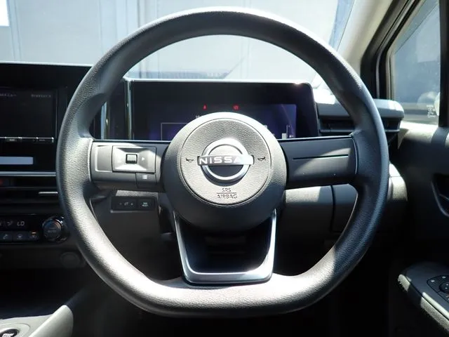 ノート（ニッサン）の車両写真