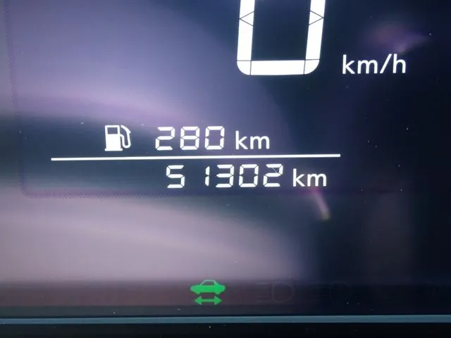 ノート（ニッサン）の車両写真