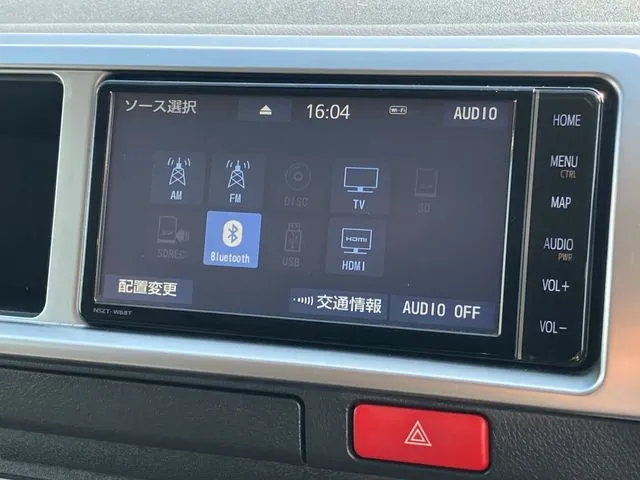 トヨタ ハイエースバン 4WD