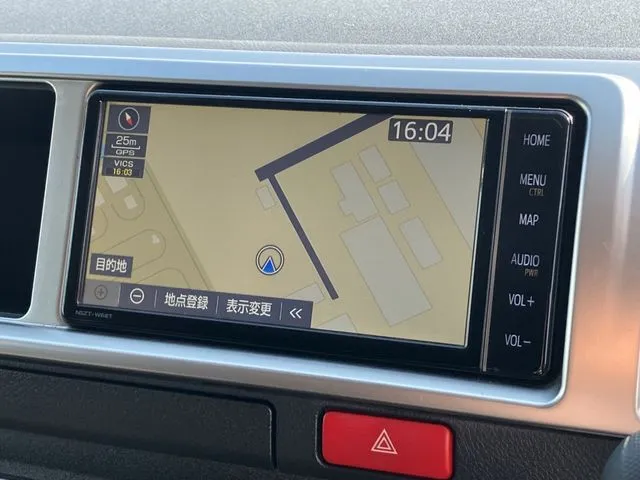トヨタ ハイエースバン 4WD