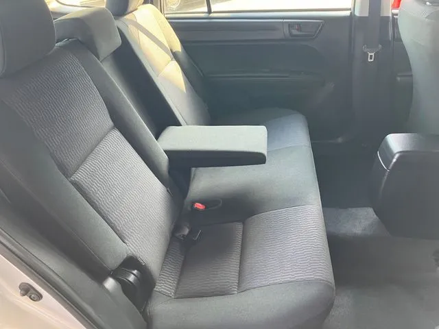 カローラフィールダー　４ＷＤ（トヨタ）の車両写真