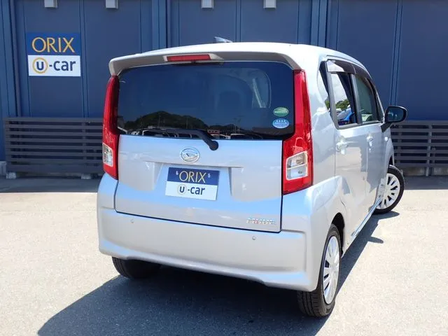 ムーヴ(ダイハツ)の車両写真