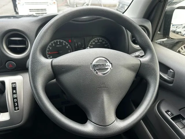 NV350キャラバン(ニッサン)の車両写真
