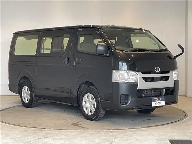 ハイエースバン 2WD(トヨタ)の車両写真