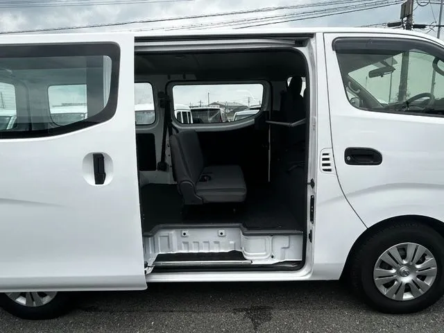 ＮＶ３５０キャラバン　１．２ｔ（ニッサン）の車両写真