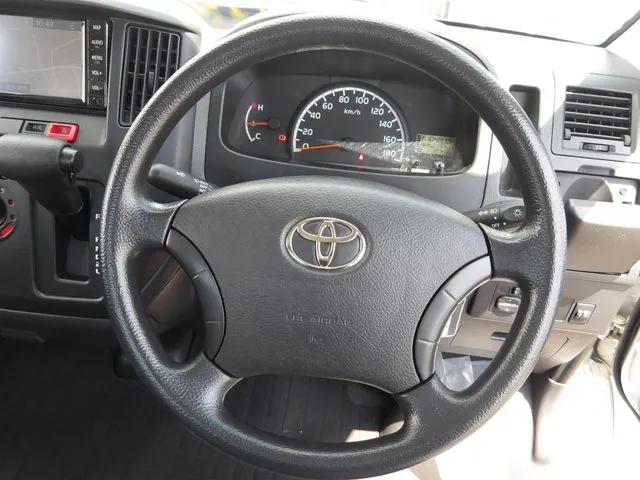 トヨタ　ライトエーストラック　２ＷＤ