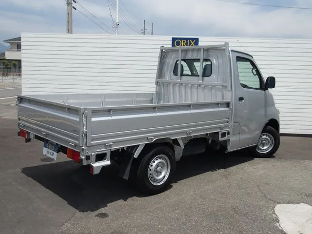 トヨタ　ライトエーストラック　２ＷＤ