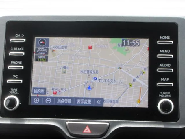 ヤリス ハイブリッド(トヨタ)の車両写真