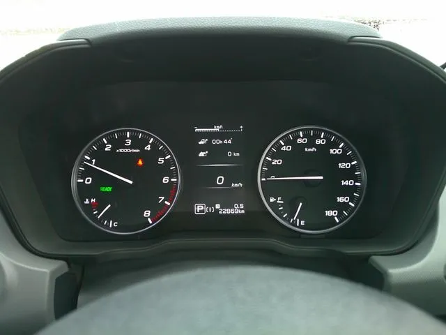 クロストレック(スバル)の車両写真