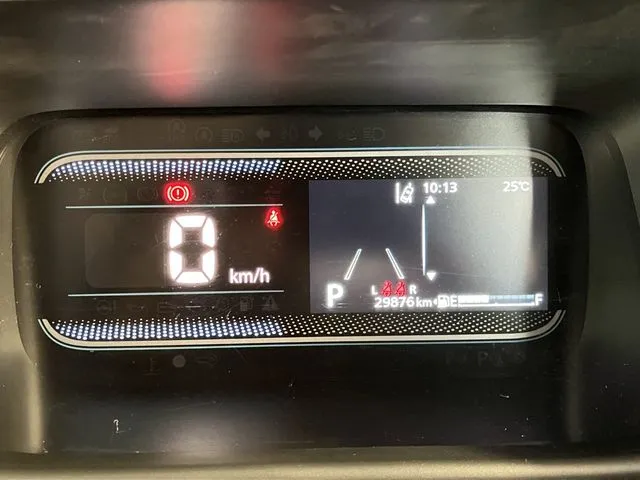 スペーシア（スズキ）の車両写真