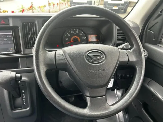 ダイハツ　ハイゼットカーゴ