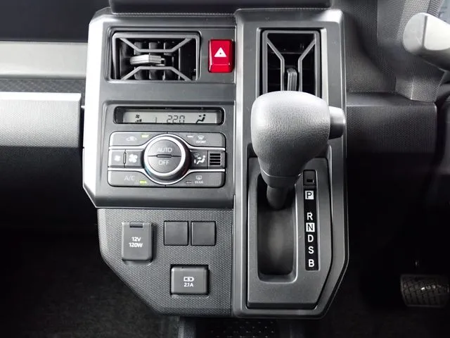 タフト(ダイハツ)の車両写真