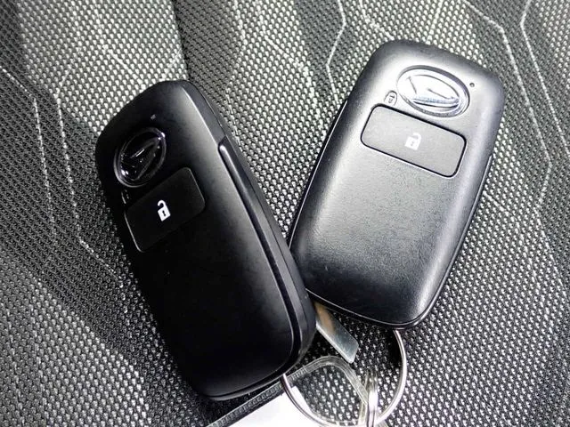 タフト(ダイハツ)の車両写真