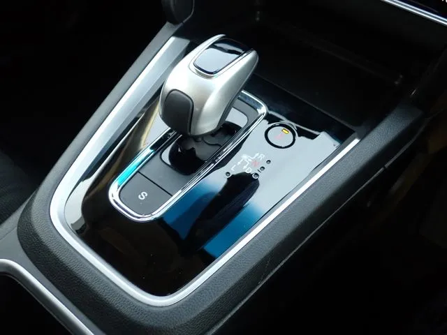 シャトル ハイブリッド(ホンダ)の車両写真