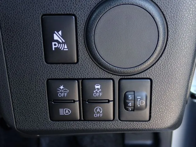 ミラ イース(ダイハツ)の車両写真