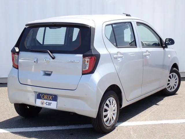 ミラ イース(ダイハツ)の車両写真