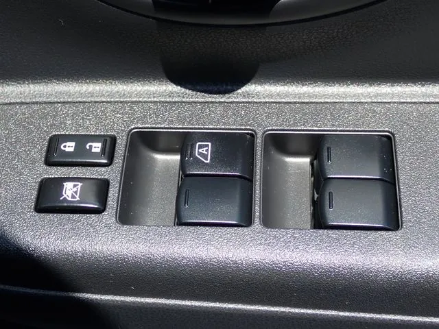マーチ(ニッサン)の車両写真