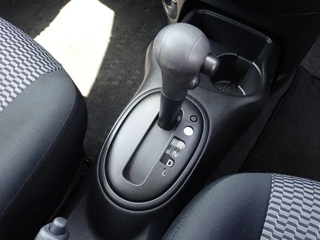 マーチ(ニッサン)の車両写真