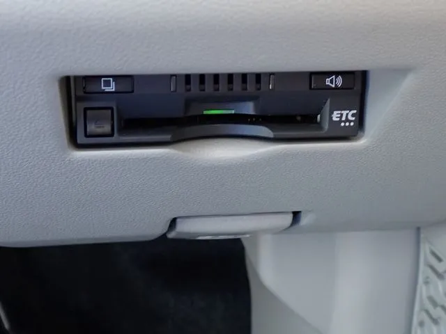 ブーン(ダイハツ)の車両写真