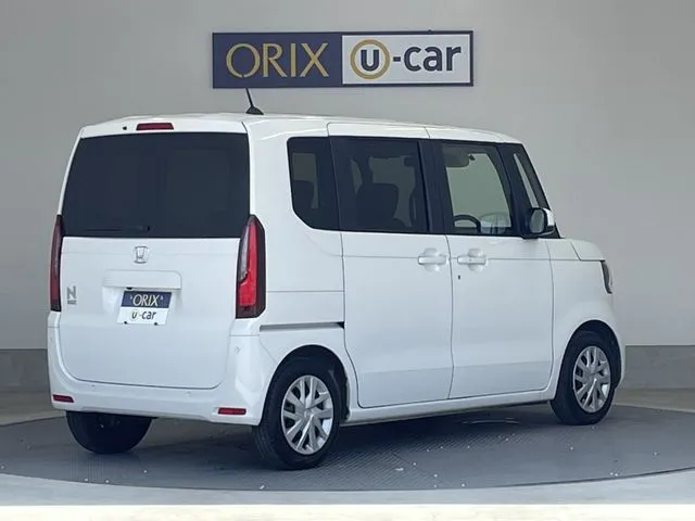 N BOX(ホンダ)の車両写真