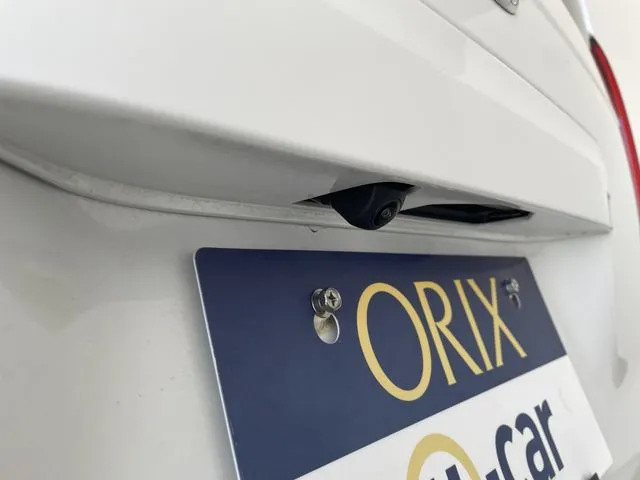 N BOX(ホンダ)の車両写真