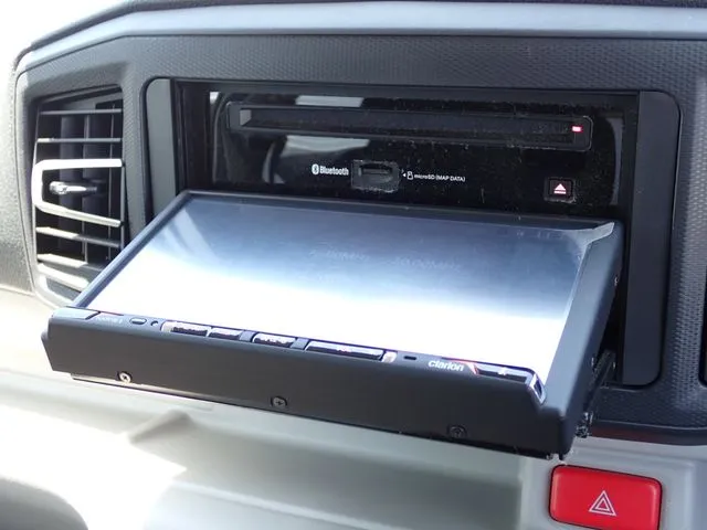 ミラ イース(ダイハツ)の車両写真