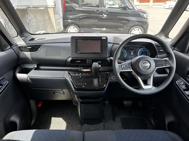 ルークス(ニッサン)の車両写真