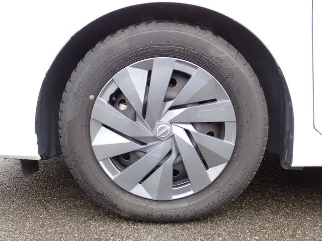 ノート（ニッサン）の車両写真