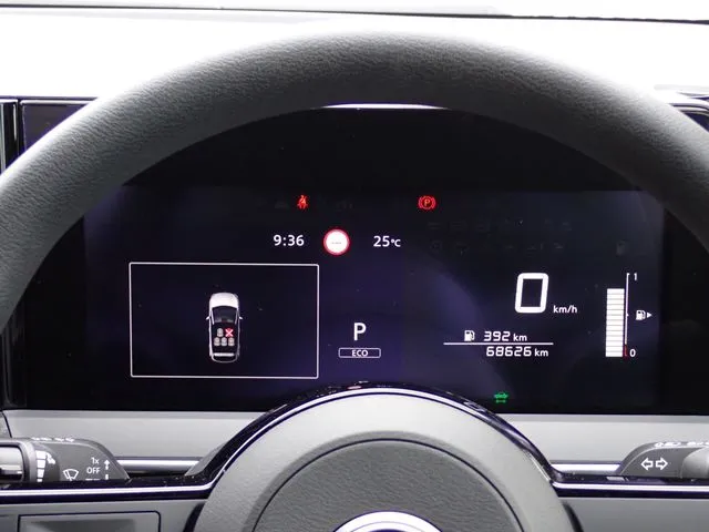 ノート（ニッサン）の車両写真