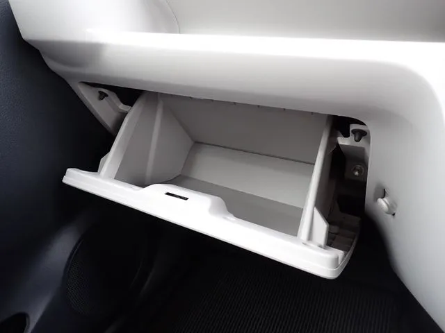 ダイハツ ミラ イース