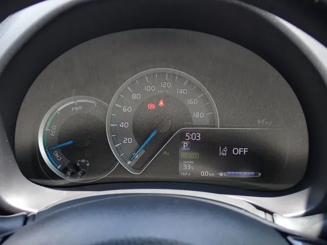 ヴィッツ ハイブリッド(トヨタ)の車両写真