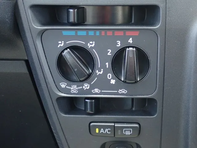ダイハツ ハイゼットカーゴ