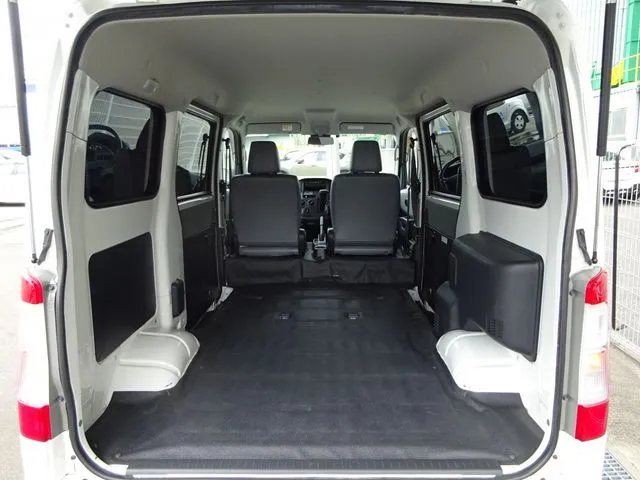 タウンエースバン 4WD(トヨタ)の車両写真