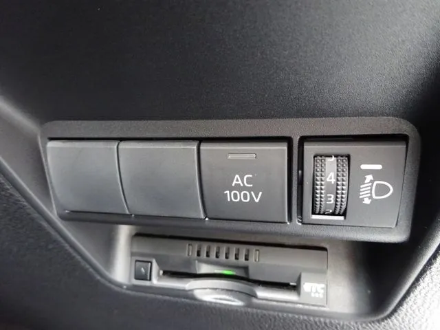 アクア（トヨタ）の車両写真