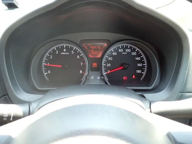 ノート(ニッサン)の車両写真