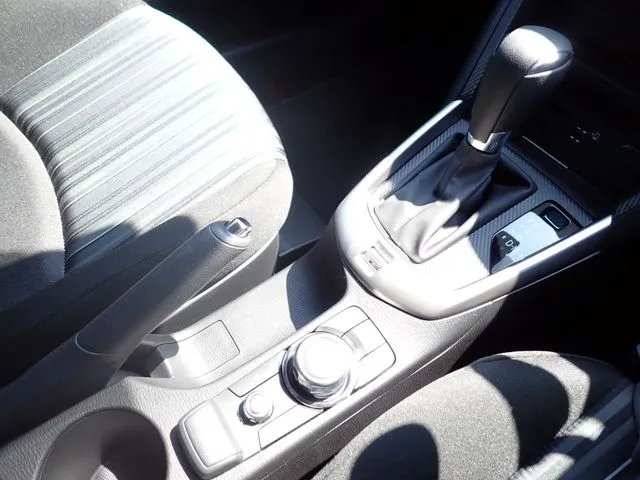 MAZDA2(マツダ)の車両写真