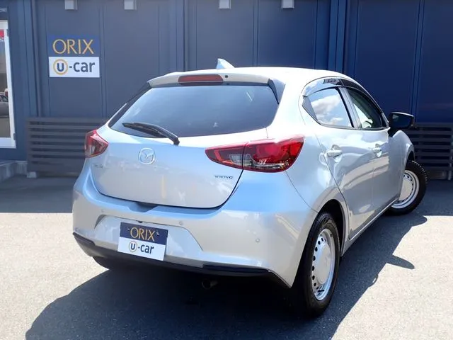 MAZDA2(マツダ)の車両写真