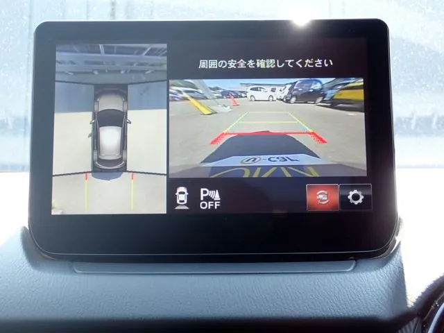 MAZDA2(マツダ)の車両写真