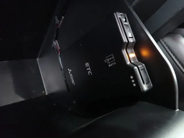 マツダ　ＭＡＺＤＡ３　ファストバック