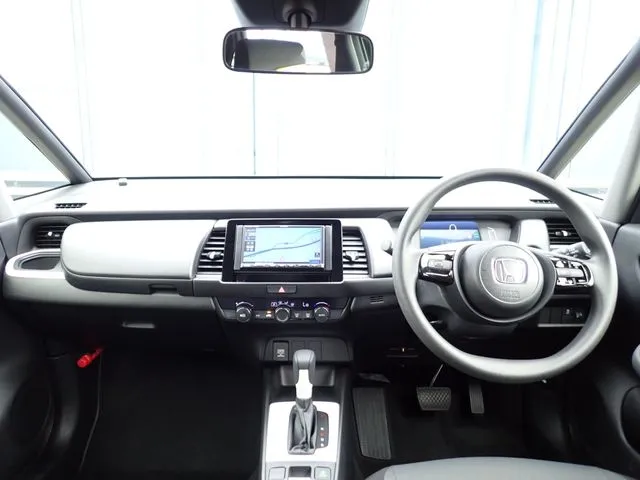 フィット e:HEV(ホンダ)の車両写真