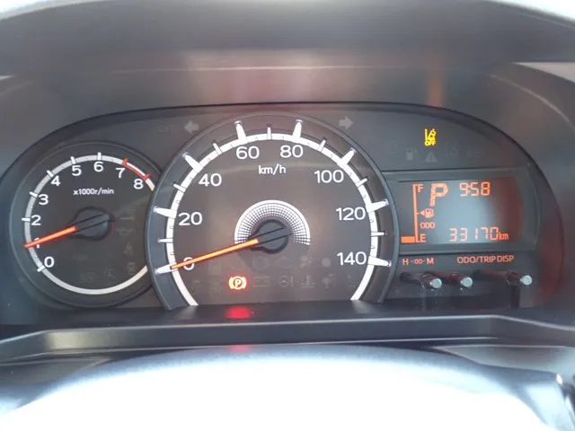 ムーヴ（ダイハツ）の車両写真