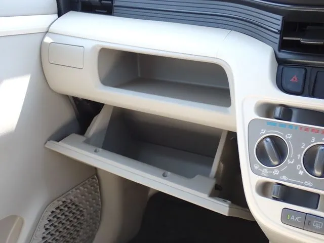 ムーヴ（ダイハツ）の車両写真