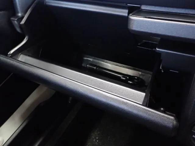 トヨタ サクシードバン ハイブリッド