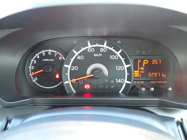 ムーヴ(ダイハツ)の車両写真
