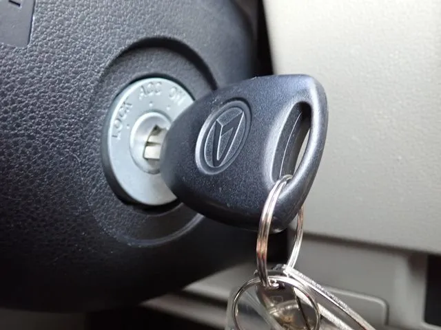 ムーヴ(ダイハツ)の車両写真