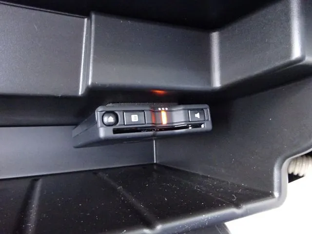 イグニス 4WD(スズキ)の車両写真