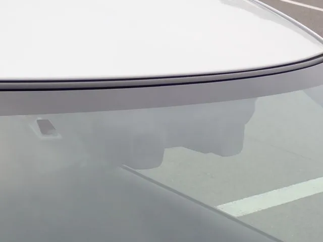 イグニス 4WD(スズキ)の車両写真
